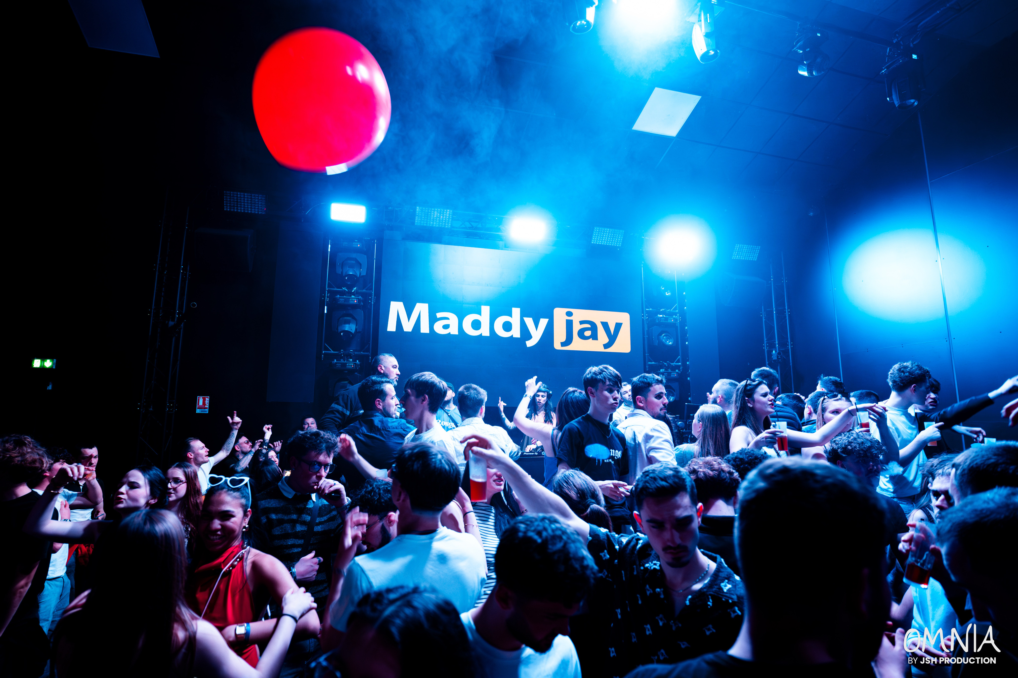 MADDY JAY Live
